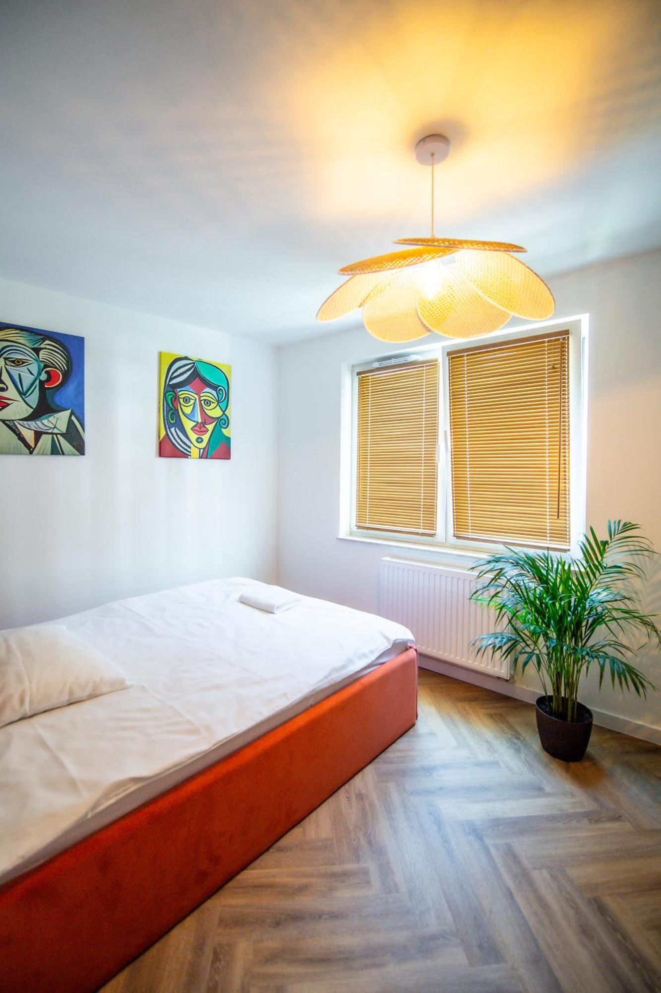 Apartament Mikolowska Z Balkonem Gliwice Ngoại thất bức ảnh